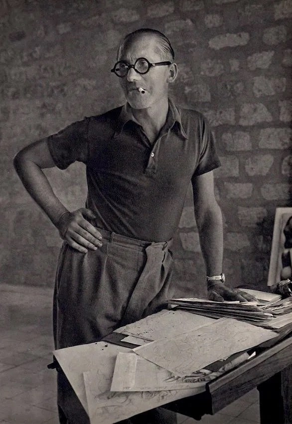 Rogi Andre (Hungarian-French, 1900–1970 ) Print: Rogi Andre (Hungarian-French, 1900–1970 ) Print. Portrait de Le Corbusier. Printed in 1938. 8. 00 x 11. 00 inches Not hand-signed unless otherwise stated. Photomechanical Print. Lots that contain