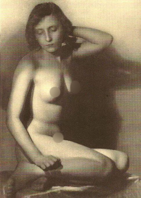 D. Ronay Print: D. Ronay Print. Yugoslav Woman (Nude). Printed in 1937. 5.00 x 6.50 inches. Not hand-signed unless otherwise stated. Photomechanical Print. Lots that contain nudity have been partially obscured in