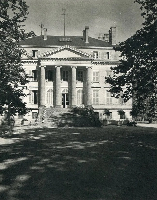 Roger Schall (France, 1904-1995) Print: Roger Schall (France, 1904-1995) Print. Le Chateau Margaux. Printed in 1950. 6.50 x 7.50 inches. Not hand-signed unless otherwise stated. Photomechanical Print. Lots that contain nudity have been