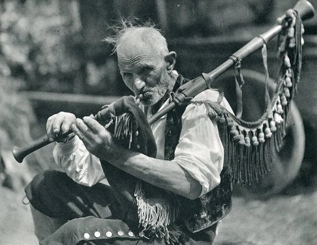 Jose Ortiz Echague (Spanish, 1886-1980) Print: Jose Ortiz Echague (Spanish, 1886-1980) Print. Old bagpiper. Printed in 1965. 12.75 x 10.00 inches. Not hand-signed unless otherwise stated. Photomechanical Print. Lots that contain nudity have been
