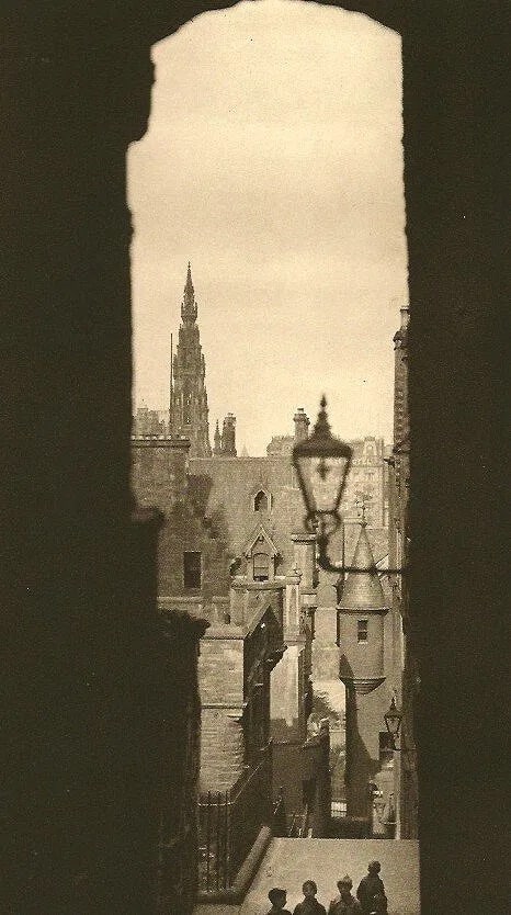 E.O. Hoppe (British, 1878-1972) Print: E.O. Hoppe (British, 1878-1972) Print. The Advocates Walk. Edinbuugh. Scotland. Printed in 1926. 4.50 x 8.25 inches. Not hand-signed unless otherwise stated. Photomechanical Print. Lots that contain n