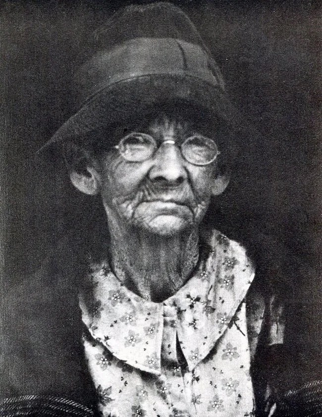 Sophie L. Lauffer Print: Sophie L. Lauffer Print. Mrs McKibben. Printed in 1926. 7.00 x 9.50 inches. Not hand-signed unless otherwise stated. Photomechanical Print. Lots that contain nudity have been partially obscured in the