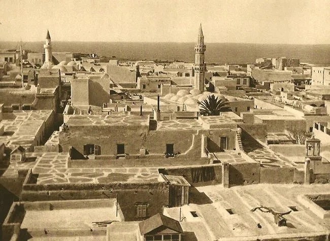 Lehnert & Landrock (German-Tunisian, active 1904–1940s) Print (1 of 1)