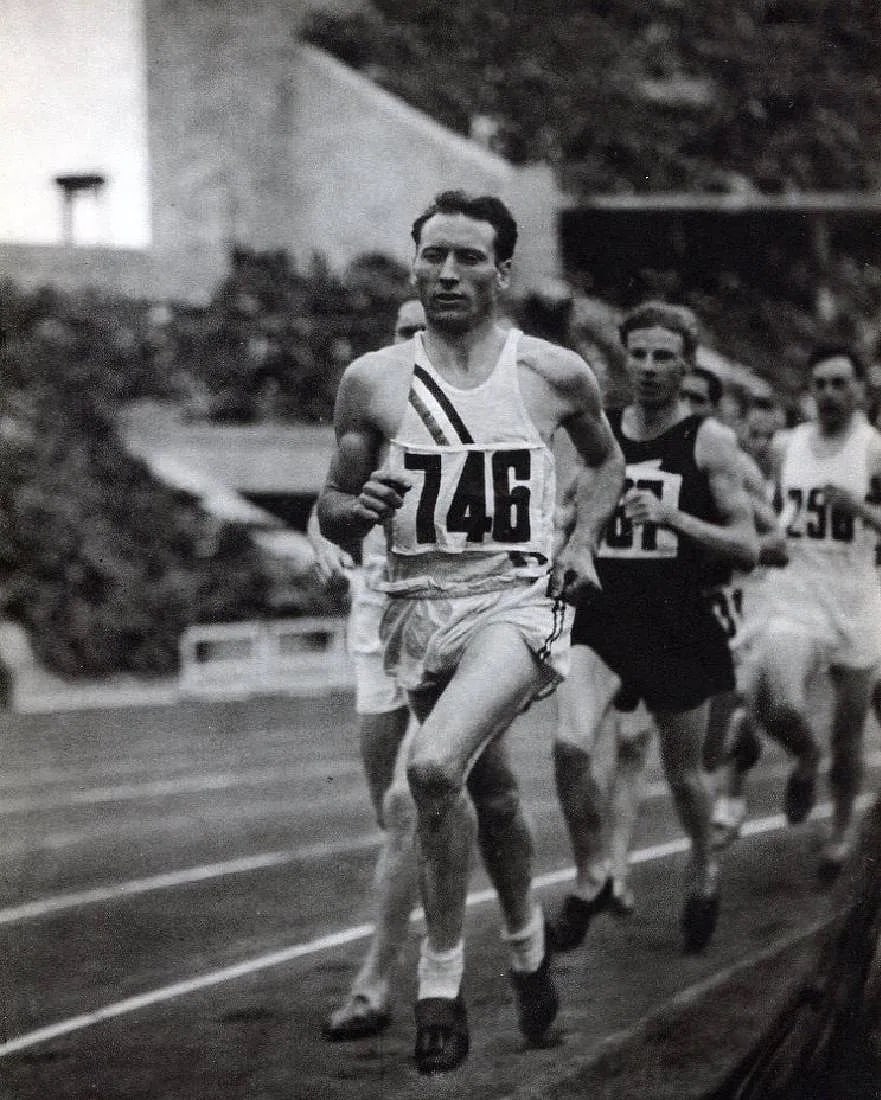 Leni Riefenstahl (German, 1902-2003) Print: Leni Riefenstahl (German, 1902-2003) Print. Cunningham in the Lead. Printed in 1937, Germany. Copperplate gravure. 7.50 x 9.50 inches. Not hand-signed unless otherwise stated. Photomechanical Print.
