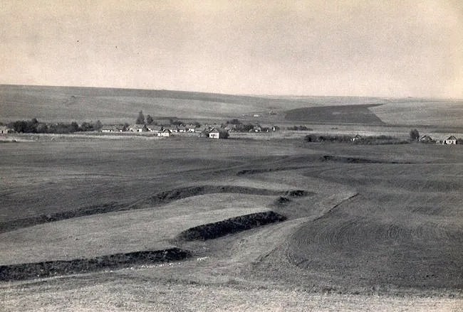 Henri Cartier-Bresson (French, 1908-2004) Print: Cartier-Bresson (French, 1908-2004) Print. The Ukranian Steppe. Printed in 1955. 9.00 x 6.00 inches. Not hand-signed unless otherwise stated. Photomechanical Print. Lots that contain nudity have been