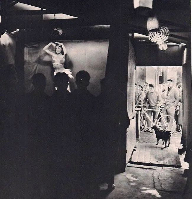Robert Doisneau (French, 1912-1994) Print: Robert Doisneau (French, 1912-1994) Print. Wanda Wiggles her Hips, "1953". Printed in 1979. 7.00 x 7.00 inches. Not hand-signed unless otherwise stated. Photomechanical Print. Lots that contain nudity