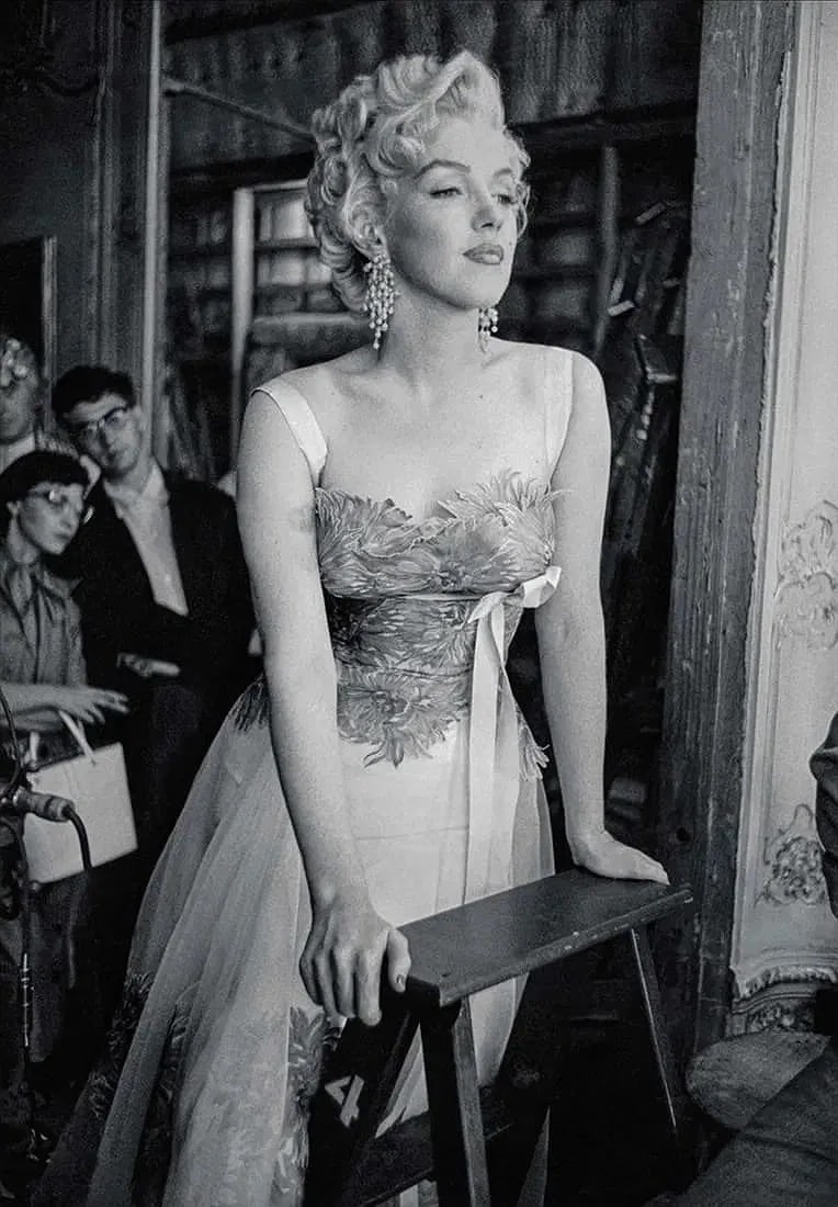 Dennis Stock (American, 1928-2010) Print: Dennis Stock (American, 1928-2010) Print. Marilyn Monroe, "1954". Photomechanical Print. Lots that contain nudity have been partially obscured in the listing; unblurred images are available upon