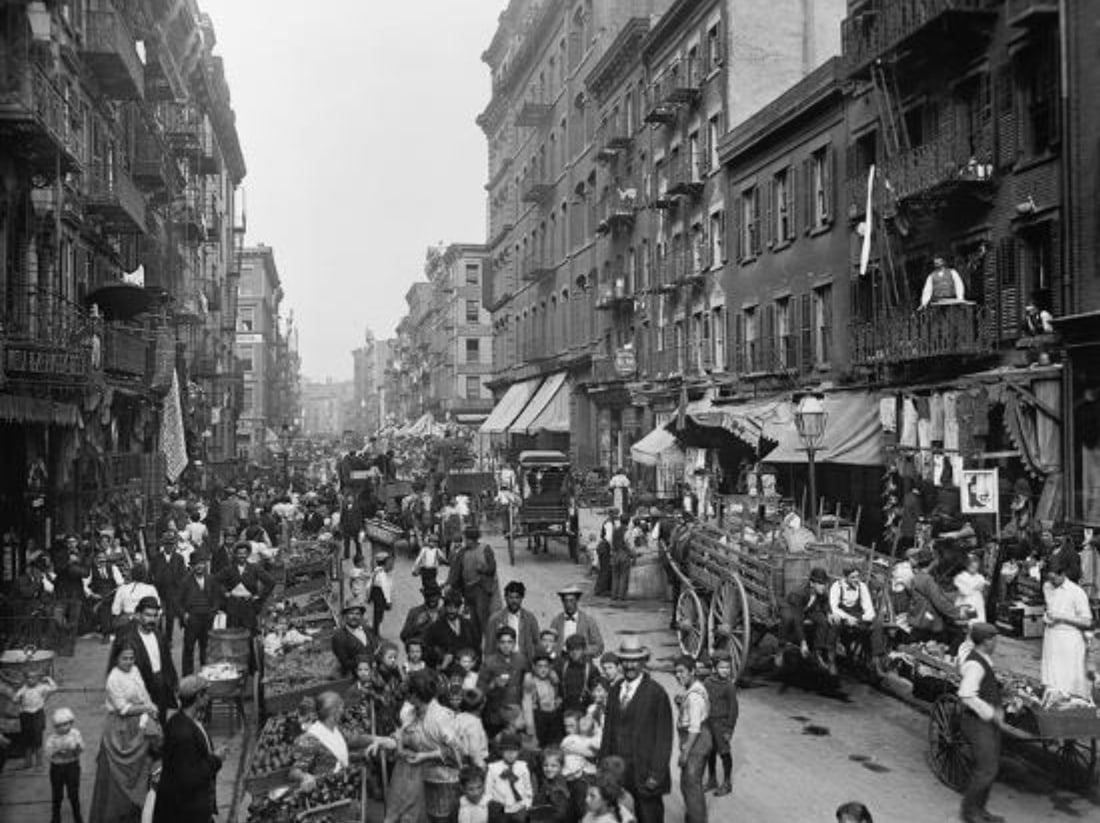 New York, Mulberry Street Print: New York, Mulberry Street Print. 30.00 x 22.00 inches. Not hand-signed unless otherwise stated. Photomechanical Print. Lots that contain nudity have been partially obscured in the listing; unblurred