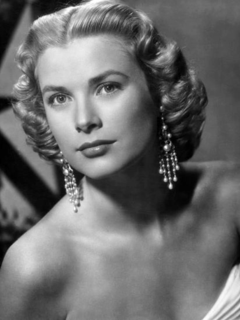 Grace Kelly (American, 1929-1982) Print: Grace Kelly (American, 1929-1982) Print. 30.00 x 39.00 inches. Not hand-signed unless otherwise stated. Photomechanical Print. Lots that contain nudity have been partially obscured in the listing;