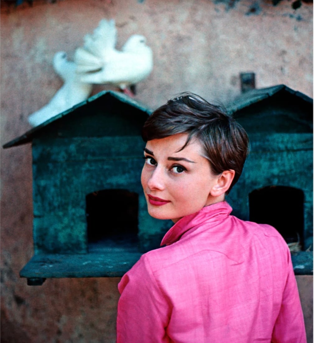 Philippe Halsman (Latvian-American, 1906-1979) Print: Philippe Halsman (Latvian-American, 1906-1979) Print. Audrey Hepburn, Italy, "1955". 16.00 x 16.00 inches. Not hand-signed unless otherwise stated. Photomechanical Print. Lots that contain nudity