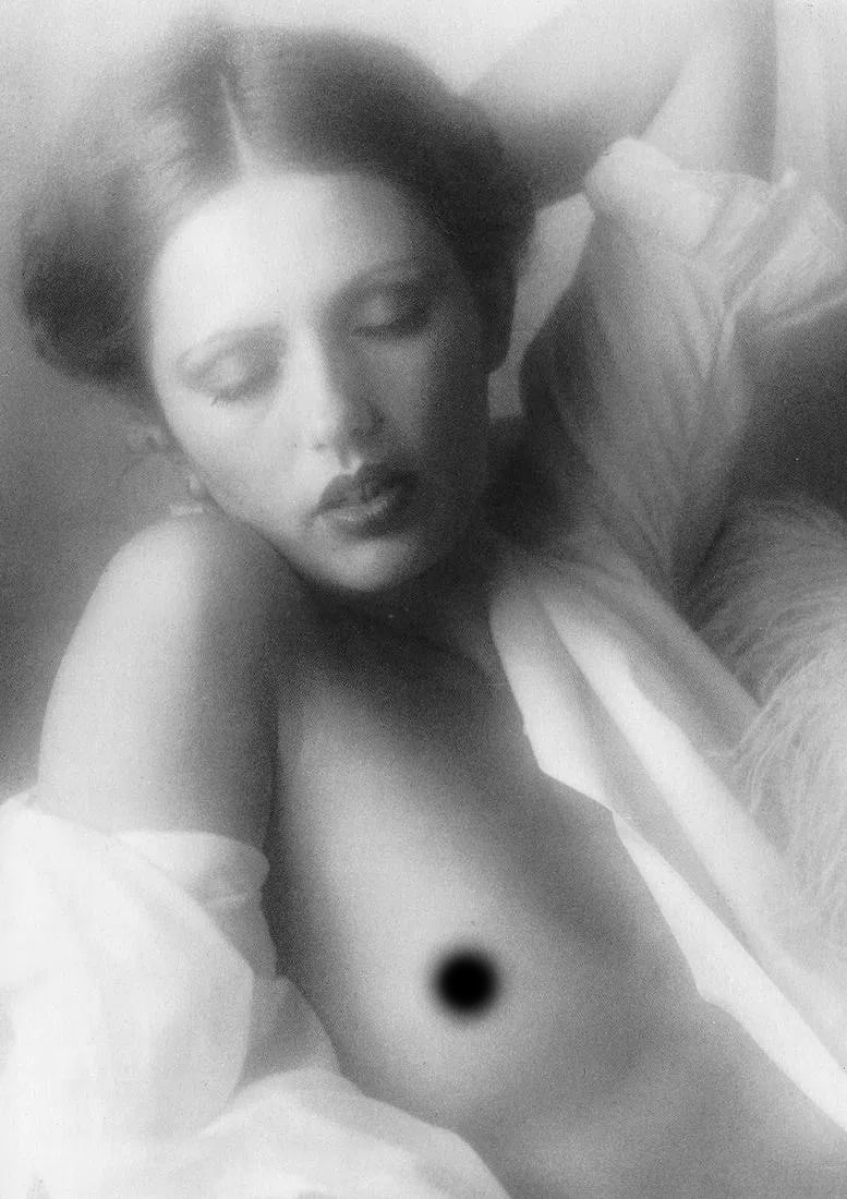 Wladyslaw Pawelec (Polish, 1923-2004) Print: Wladyslaw Pawelec (Polish, 1923-2004) Print. Female Nude. Printed in 1983, Italy. 10.00 x 14.00 inches. Not hand-signed unless otherwise stated. Photomechanical Print. Lots that contain nudity have