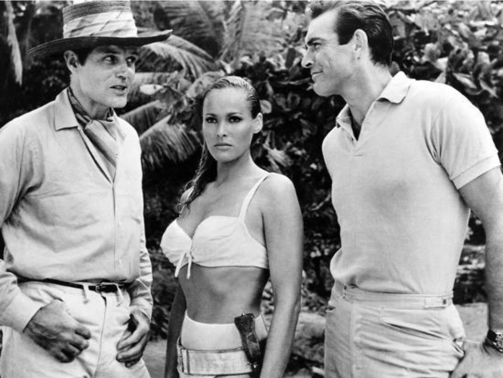 Sean Connery (Scottish, 1930-2020), Ursula Andress (Swiss, b. 1936) Print: Sean Connery (Scottish, 1930-2020), Ursula Andress (Swiss, b. 1936) Print. James Bond, Dr. No, "1962". 17.00 x 22.50 inches. Not hand-signed unless otherwise stated. Photomechanical Print. Lots that