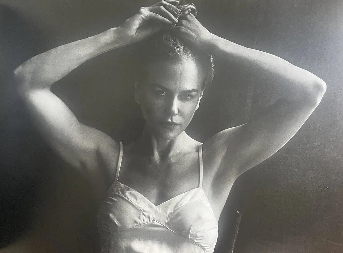 Peter Lindbergh (German, 1944-2019) Print: Peter Lindbergh (German, 1944-2019) Print. Nicole Kidman, China, "2011". 13.75 x 10.00 inches. Not hand-signed unless otherwise stated. Photomechanical Print. Lots that contain nudity have been