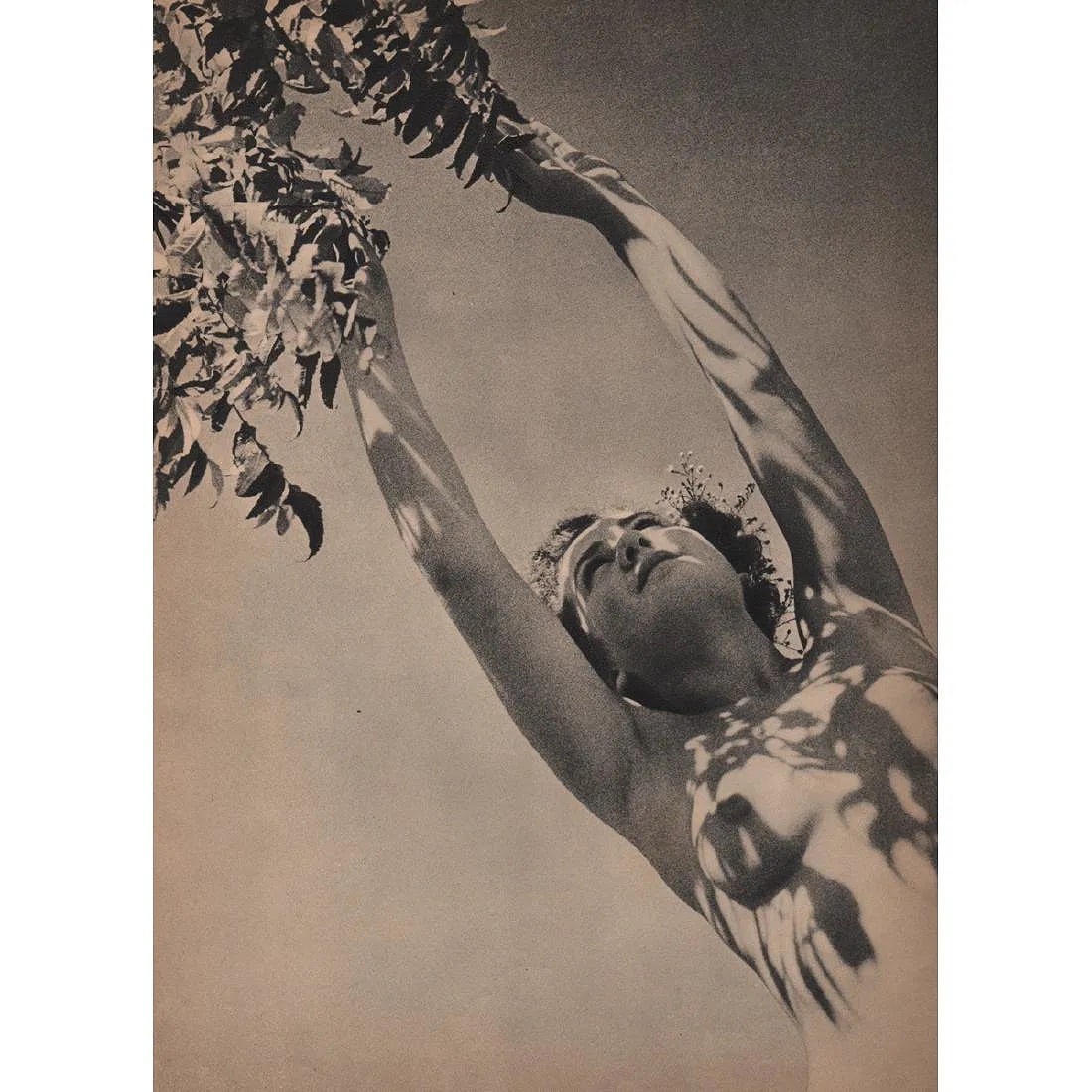 Remie Lohse (Dutch, 1899-1985) Print: Remie Lohse (Dutch, 1899-1985) Print. Nude. Printed in 1930s, France. 8.00 x 11.00 inches. Not hand-signed unless otherwise stated. Photomechanical Print. Lots that contain nudity have been partially