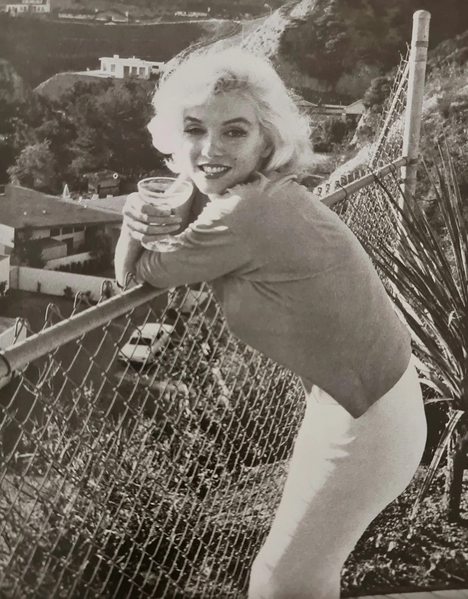 George Barris (American, 1922â€“2016) Print: George Barris (American, 1922â€“2016) Print. Marilyn Monroe. Printed in 2000, Italy. Photogravure/Heliogravure. 8.50 x 6.00 inches. Not hand-signed unless otherwise stated. Photomecha