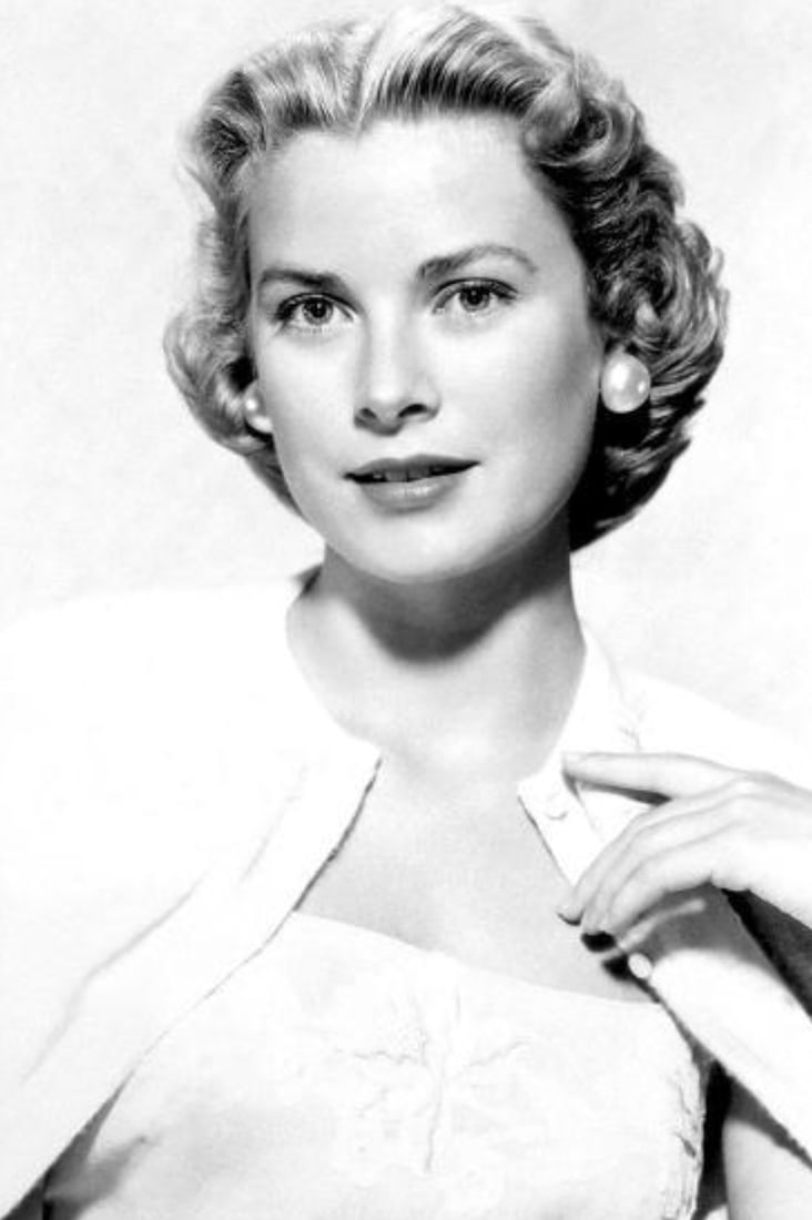 Grace Kelly (American, 1929-1982) Print: Grace Kelly (American, 1929-1982) Print. "1953". 15.00 x 22.00 inches. Not hand-signed unless otherwise stated. Photomechanical Print. Lots that contain nudity have been partially obscured in the list