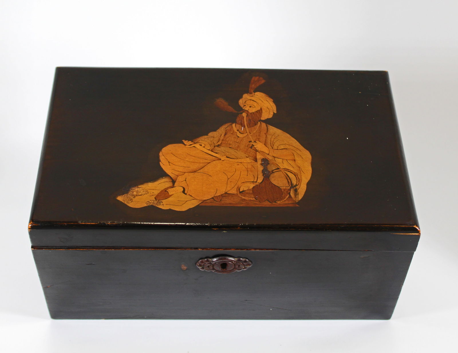 English Tea Caddy with Persian Man Smoking Hookah (1 of 13)