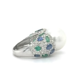 18k White Gold Pearl Emerald Sapphire Ring