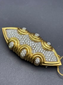18k Gold Vintage Shield Brooch 6ct Diamond 34g