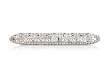 Tiffany & Co. Art Deco Platinum 5.00 Carat Diamond Bar Pin, Circa 1930s