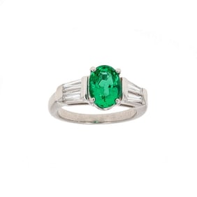 Platinum Emerald Diamond Ring
