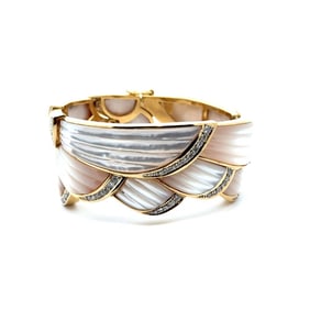 18k Gold Diamond MOP Hinged Bangle Cuff
