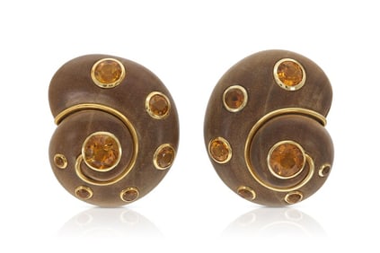 Verdura 18k Gold Wood Citrine Earrings