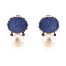 Maz 14k White Gold Intaglio Pearl Earrings