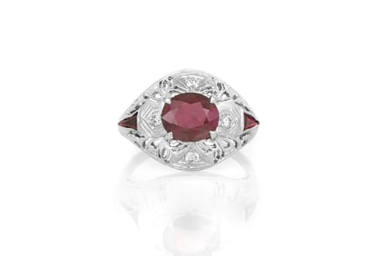 Art Deco 18k Gold Ruby Diamond Ring