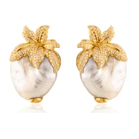 18k Gold South Sea Pearl Diamond Earrings