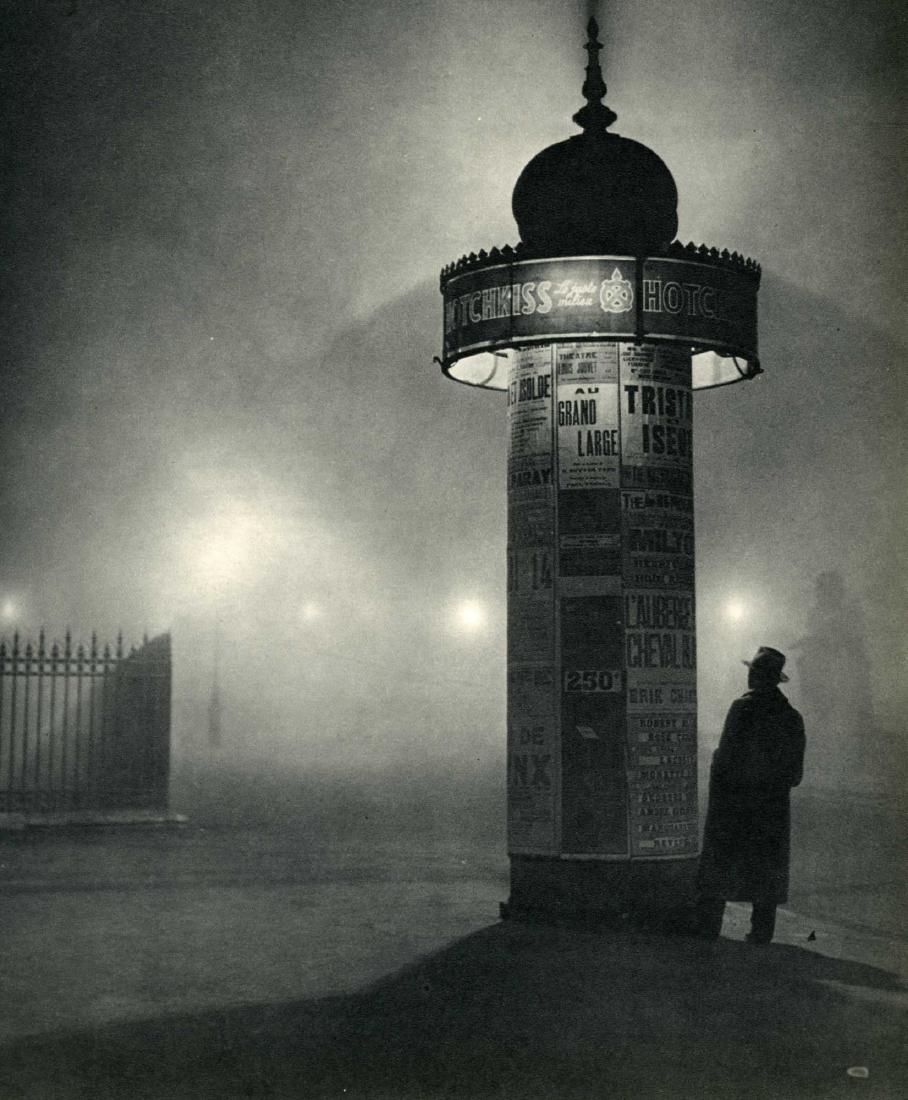 BRASSAI [gyula halasz] - La Colonne Morris dans le: Brassai [gyula halasz] (Hungarian/French, 1899-1984). "La Colonne Morris dans le Brouillard [Paris]". Original vintage photogravure. 1932. Printed 1935. Stamped with the photographer's name, verso. Ed