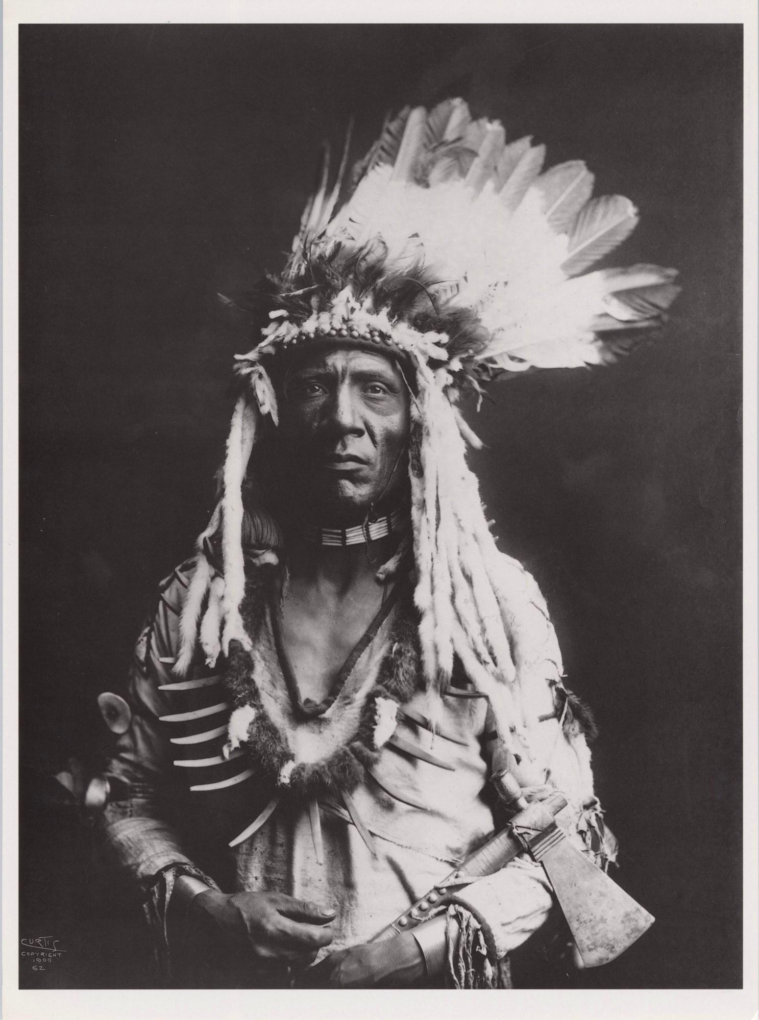 EDWARD S. CURTIS - Weasel Tail, Piegan - Original (1 of 1)