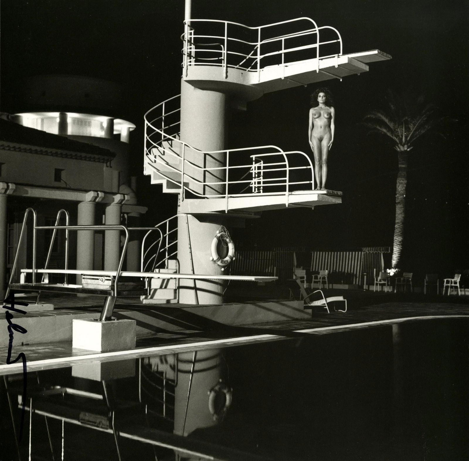HELMUT NEWTON - Diving Tower, Old Beach Hotel - (1 of 1)