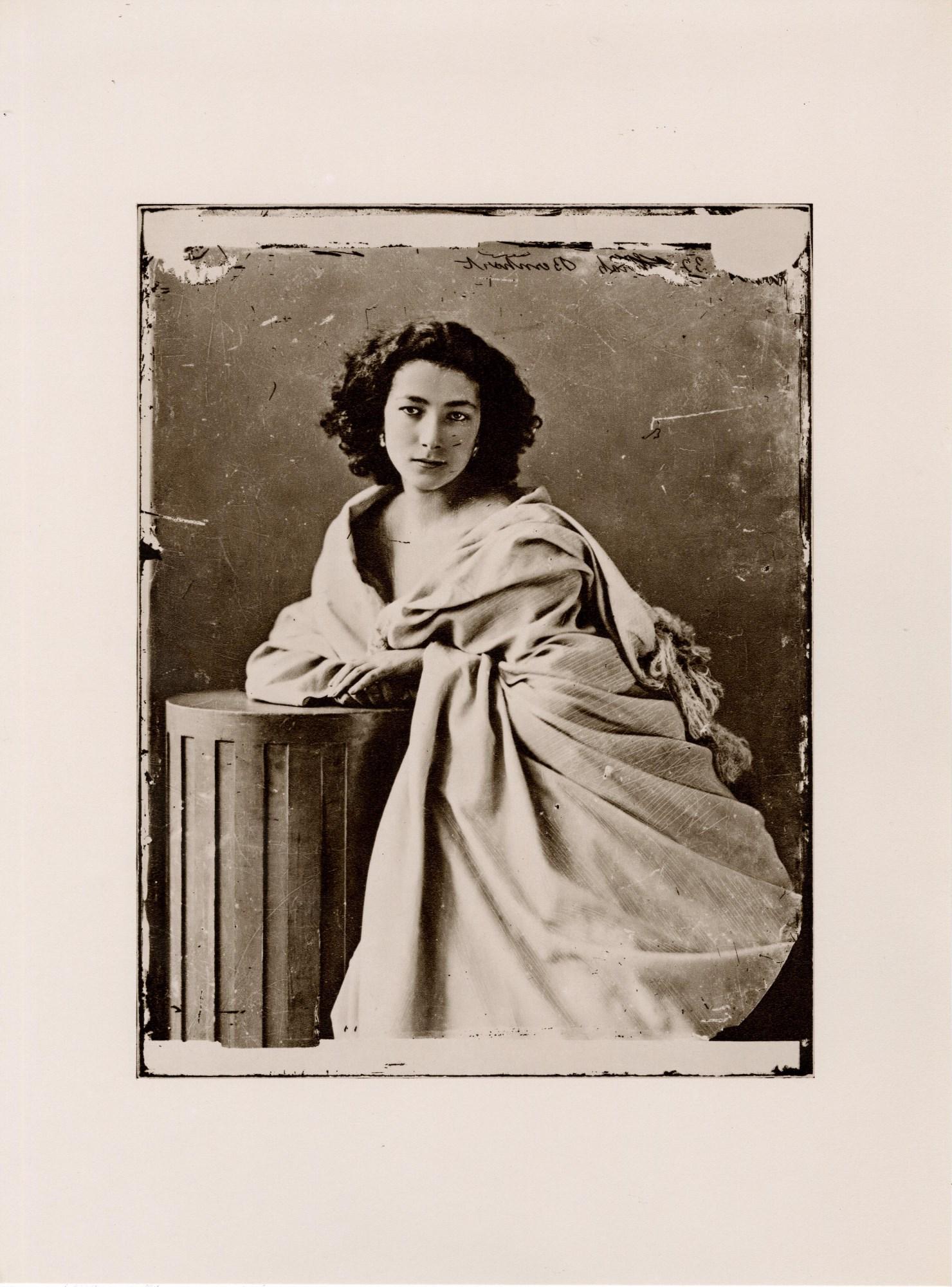 FELIX NADAR - Sarah Bernhardt - Original photogravure (1 of 1)