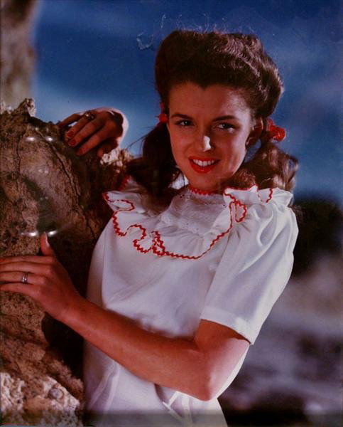 ANDRE DE DIENES (American) Color cibachrome print: Andre de Dienes (American, 1913 - 1985). "Marilyn Monroe (Norma Jean Dougherty)". Color cibachrome print. c1945. Printed later. Print #86 of edition of 91. Photographer's stamp and estate stamp, verso