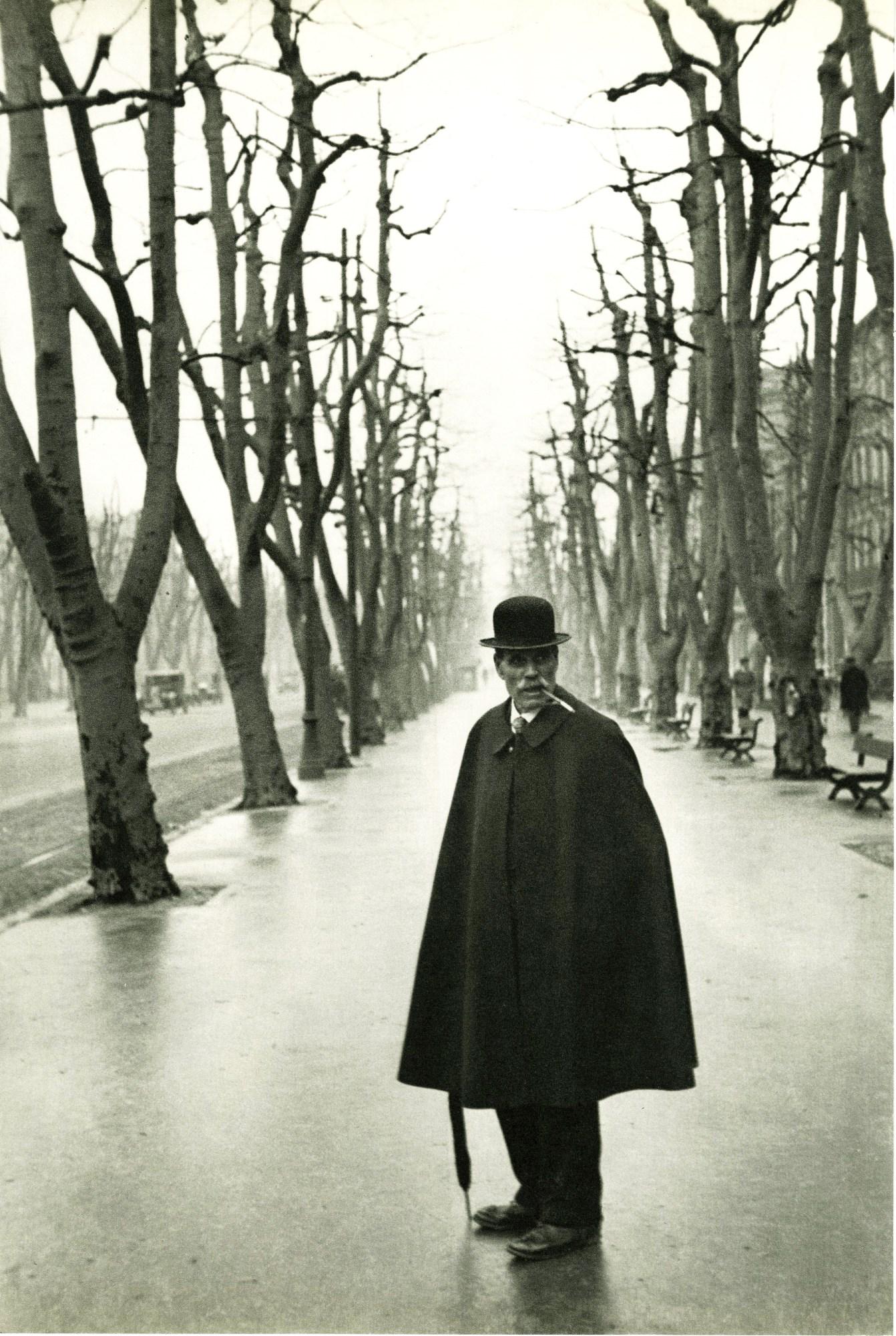 HENRI CARTIER-BRESSON - Allees du Prado, Marseilles -: Artist: Henri Cartier-Bresson (French, 1908 - 2004). Title: "Allees du Prado, Marseilles". Medium: Original vintage photogravure. Date: Composed 1932. Printed 1953. Dimensions: Image size: 13