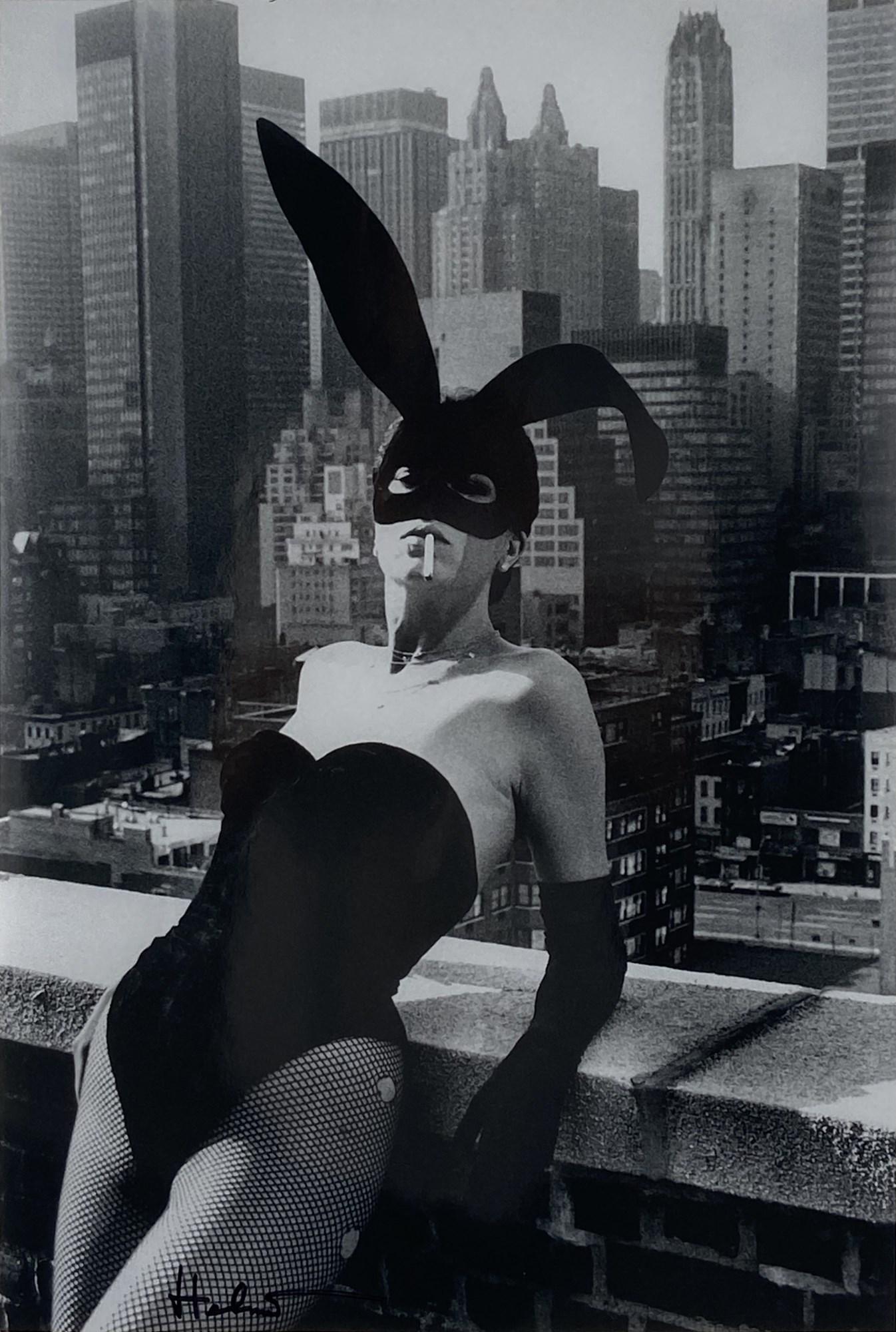 HELMUT NEWTON - Elsa Peretti As a Bunny, New York #2 - (1 of 1)