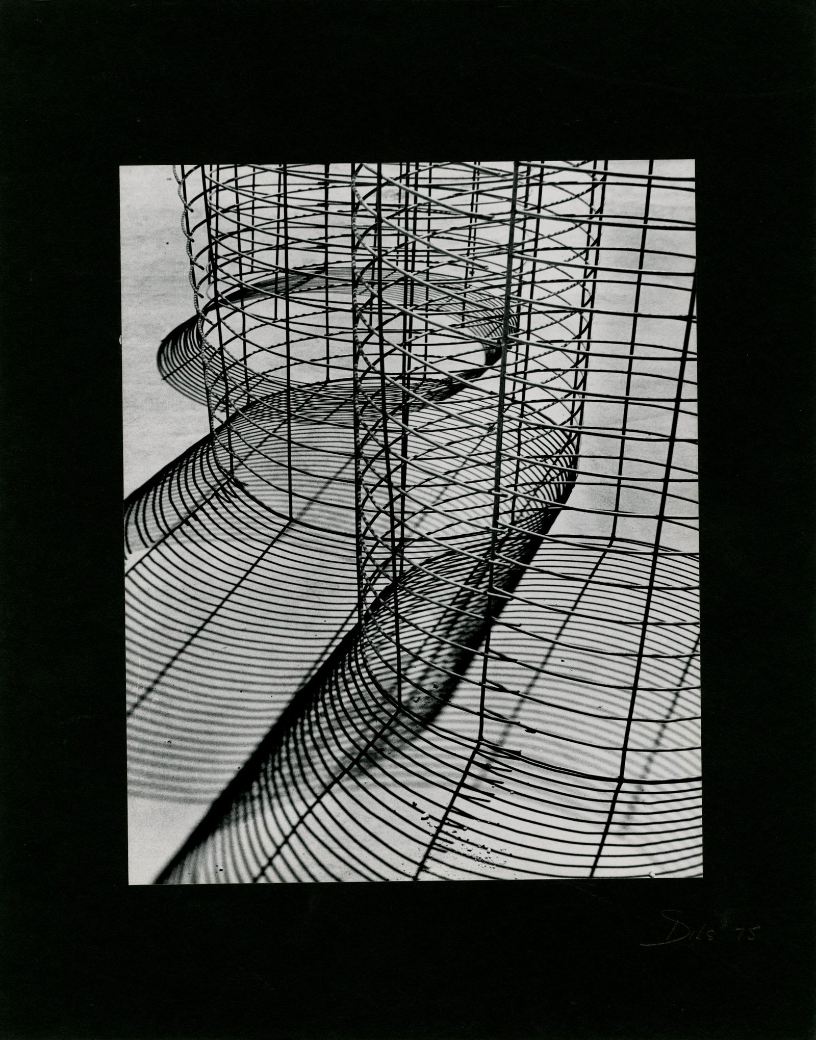 HOWARD E. DILS, JR. - Spirals #2 - Vintage gelatin (1 of 2)