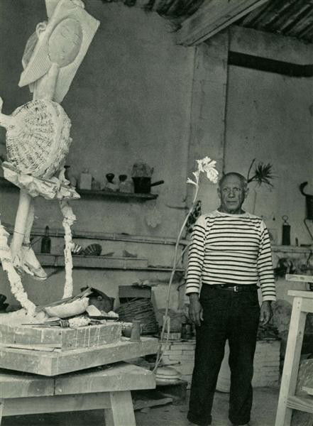 ROBERT DOISNEAU (French) Original vintage photogra: Robert Doisneau (French, 1912-1994). "Pablo Picasso a Vallauris". Original vintage photogravure. 1952. Printed 1952. 9 x 6 9/16 in. (229 x 167 mm). [24911]