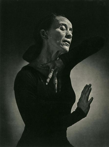YOUSUF KARSH (Armenian/Canadian) Original vintage: Yousuf Karsh (Armenian/Canadian, 1908-2002). "Martha Graham". Original vintage photogravure. 1950s. Printed 1959. Fine condition. 11 15/16 x 8 15/16 in. (303 x 227 mm). [24785]
