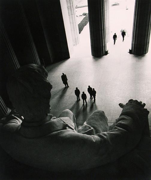 GEORGE TAMES (American) Vintage gelatin silver pr: George Tames (American, b.1919). "Lincoln Memorial". Vintage gelatin silver print. 1959. Printed 1959. Annotated "by George Tames, NY Times" in ink on verso (attribution by Martin H. Miller). Recipien