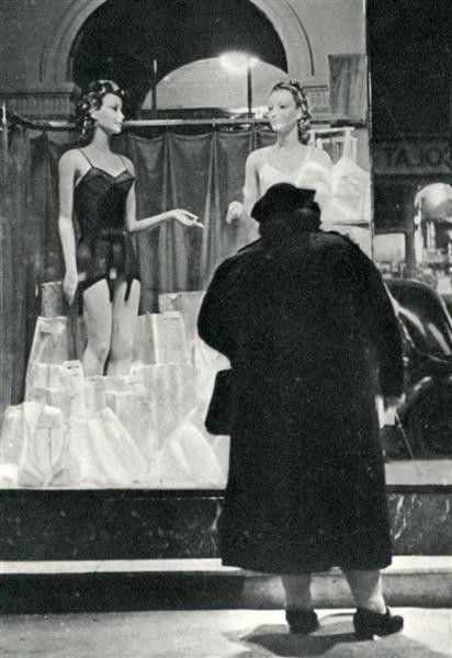 BRASSAI [GYULA HALASZ] - Original vintage photogra: Brassai [Gyula Halasz] (Hungarian/French, 1899-1984). "L'Indecise". Original vintage photogravure. c1939. Printed 1939. 5 1/16 x 3 11/16 in. (129 x 94 mm). [23861]