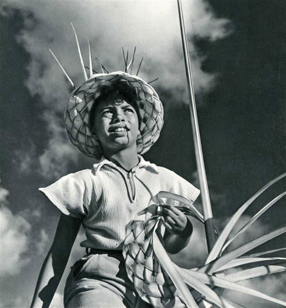 LOUISE DAHL-WOLFE - Original vintage photogravure: Louise Dahl-Wolfe (American, 1895-1989). "Hawaiian Boy". Original vintage photogravure. c1939. Printed 1939. 8 3/16 x 7 13/16 in. (208 x 198 mm). [24245]