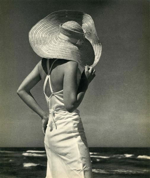 ANDREAS FEININGER - Original vintage photogravure: Andreas Feininger (American, 1906 - 1999). "Au bord de la mer". Original vintage photogravure. c1936. Printed 1936. 10 1/2 x 8 3/4 in. (267 x 222 mm). [25095]
