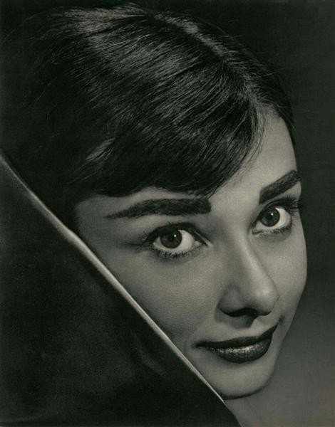 YOUSUF KARSH - Original vintage photogravure: Yousuf Karsh (Armenian/Canadian, 1908-2002). "Audrey Hepburn". Original vintage photogravure. c1959. Printed 1959. Fine condition. 12 x 9 3/8 in. (305 x 238 mm). [24783]