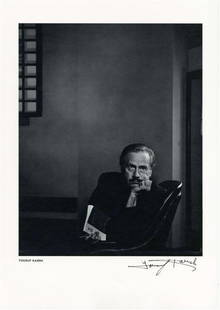 YOUSUF KARSH - Vintage photogravure: Yousuf Karsh (Armenian/Canadian, 1908-2002). "Marshall McLuhan". Vintage photogravure. 1974. Printed 1974. Signed in the plate. Intended edition of 950 (of which all were printed?). White Bristol pape