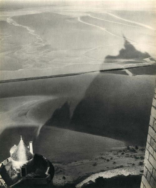 WILLY RONIS - Original vintage photogravure: Willy Ronis (French, 1910-2009). "Paysage". Original vintage photogravure. c1947. Printed 1947. 10 7/8 x 9 1/4 in. (276 x 235 mm). [24222]