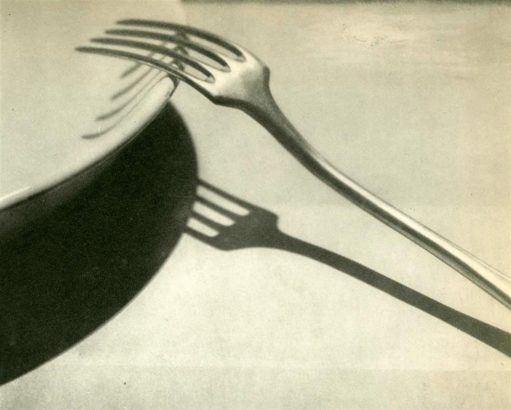 ANDRE KERTESZ - Original vintage photogravure: Andre Kertesz (Hungarian/American, 1894-1985). "La Fourchette". Original vintage photogravure. 1928. Printed 1930. Image size: 5 1/4 x 6 5/8 in. (133 x 168 mm). [24188]
