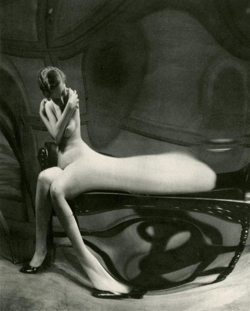 ANDRE KERTESZ - Original photogravure: Andre Kertesz (Hungarian/American, 1894-1985). "Distortion #078". Original photogravure. 1933. Printed later. Very good condition. Image size: 7 1/2 x 6 in. (190 x 152 mm). [26017] {R100}