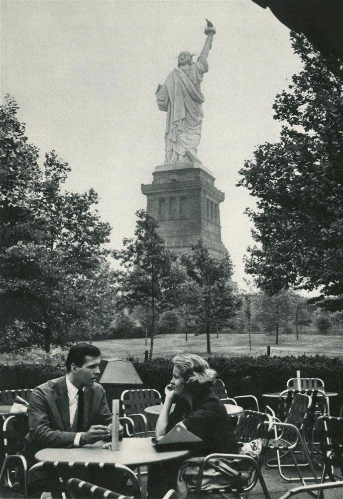 INGE MORATH - Original vintage photogravure: Inge Morath (Austrian/American, 1923-2002). "Statue of Liberty". Original vintage photogravure. c1963. Printed 1963. Image size: 8 3/4 x 6 1/8 in. (222 x 156 mm). [26699] {R100}